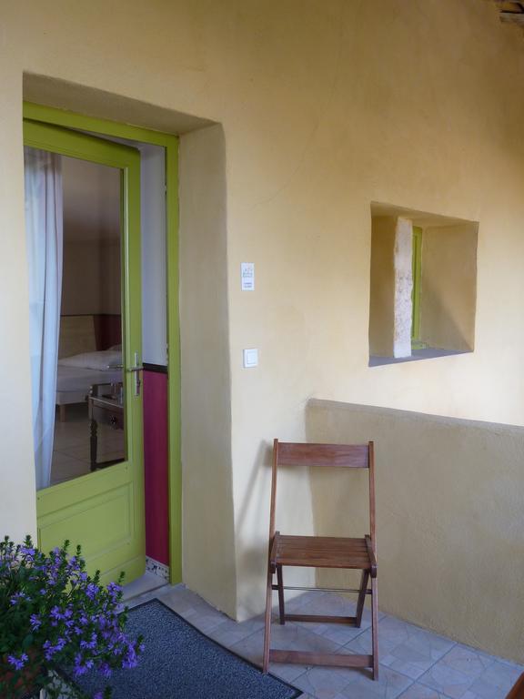 La Cle Des Chants Vergèze Quarto foto
