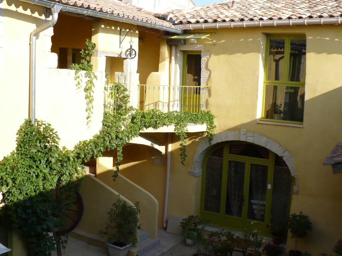 La Cle Des Chants Vergèze Quarto foto
