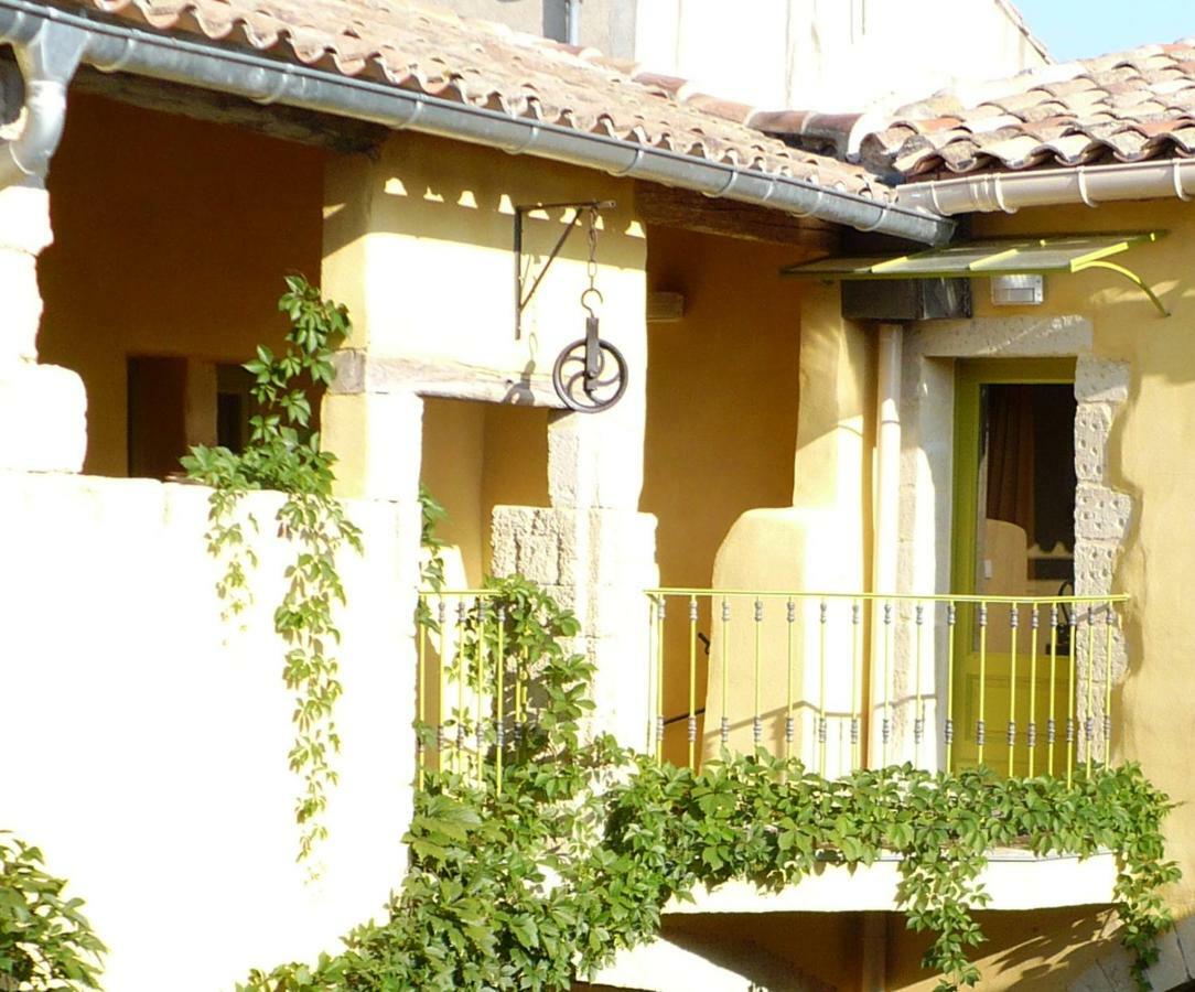 La Cle Des Chants Vergèze Exterior foto